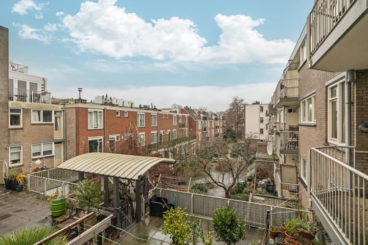 Photo 14 of Dapperstraat 78-D