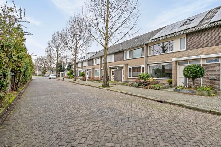 Foto 36 van Wieringermeerlaan 8