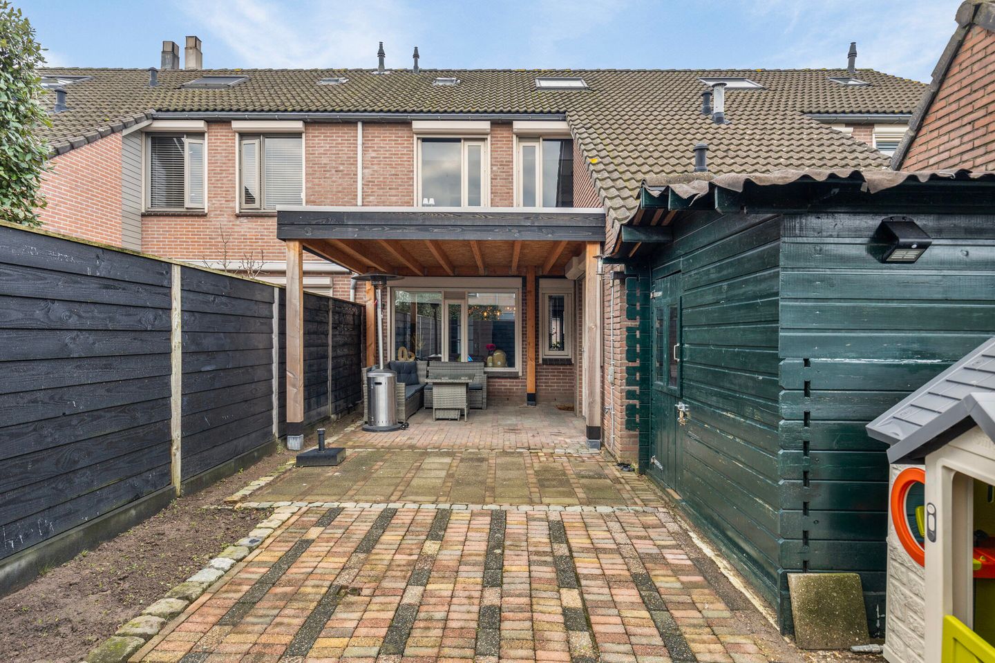 Photo 4 of Elzenstraat 3