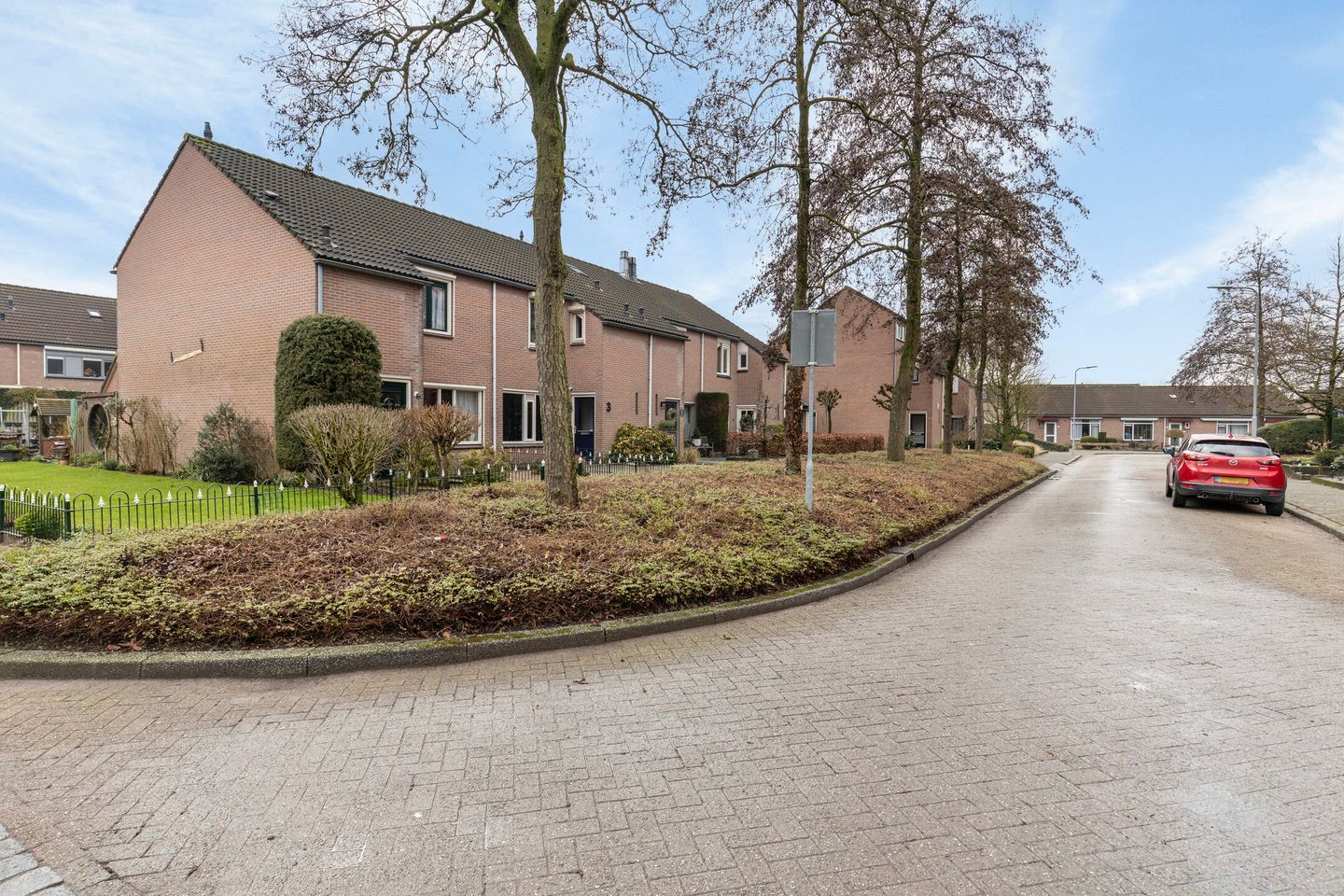 Photo 5 of Elzenstraat 3