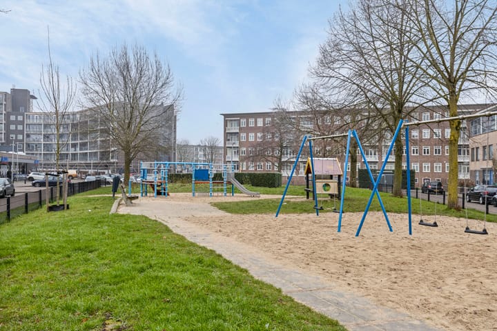 Foto 4 van Van Diemenhof 37