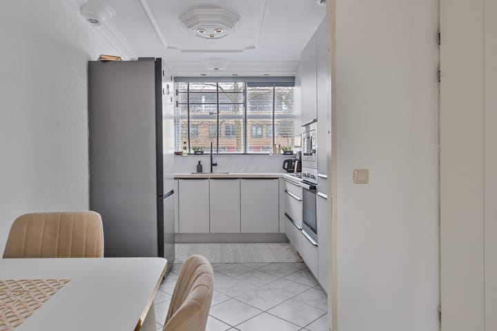 Foto 11 van Van Diemenhof 37