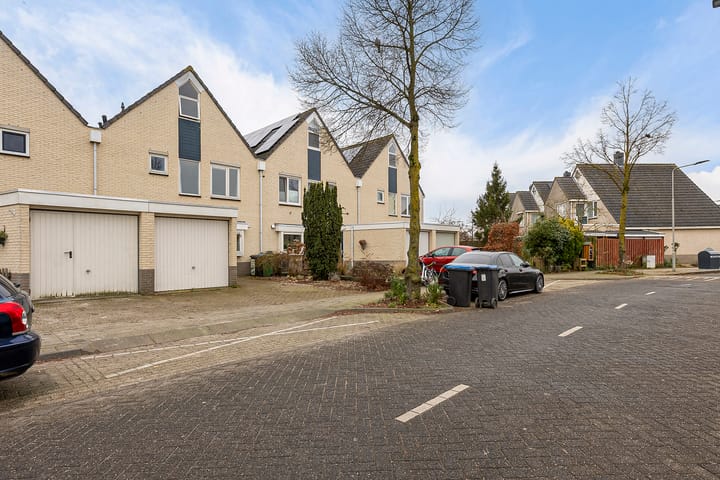 Foto 2 van Mr. P.J. Oudsingel 104