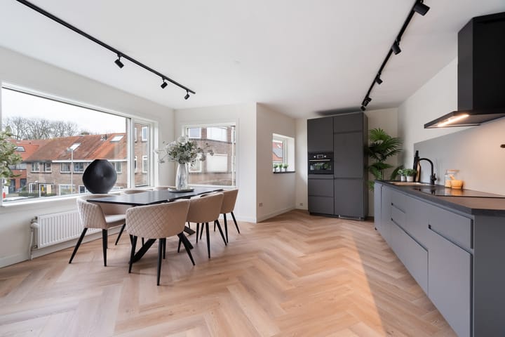 Foto 13 van Bisschopsplein 6-BS