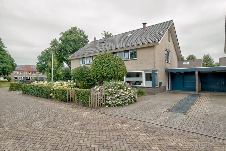 Foto 2 van Boerhoorndreef 120