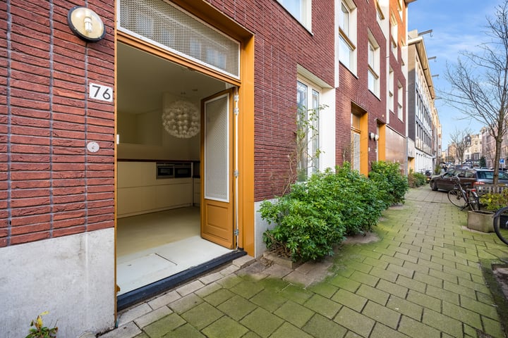 Bekijk foto 2 van Sint Willibrordusstraat 76