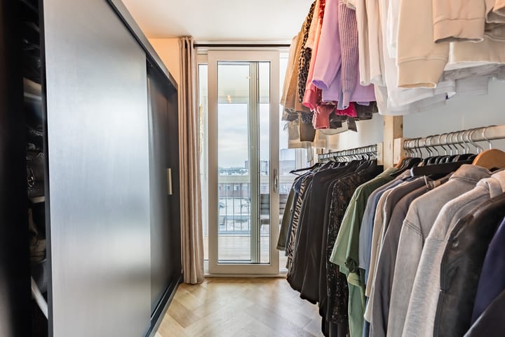 Foto 50 van Markt 27-H