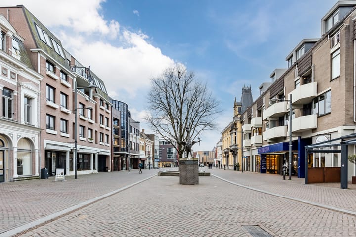 Foto 61 van Markt 27-H