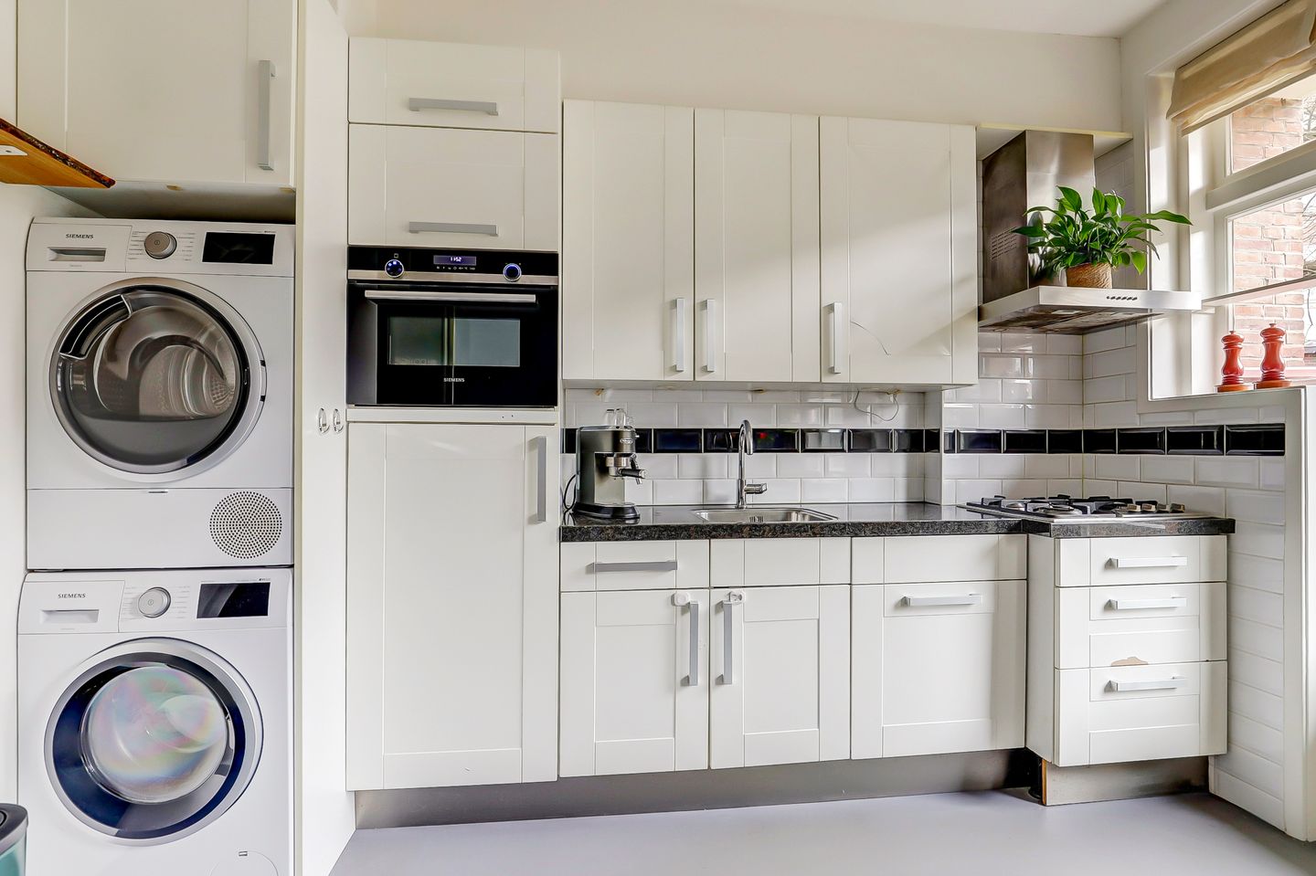 Foto 20 van Stadhoudersweg 10-A