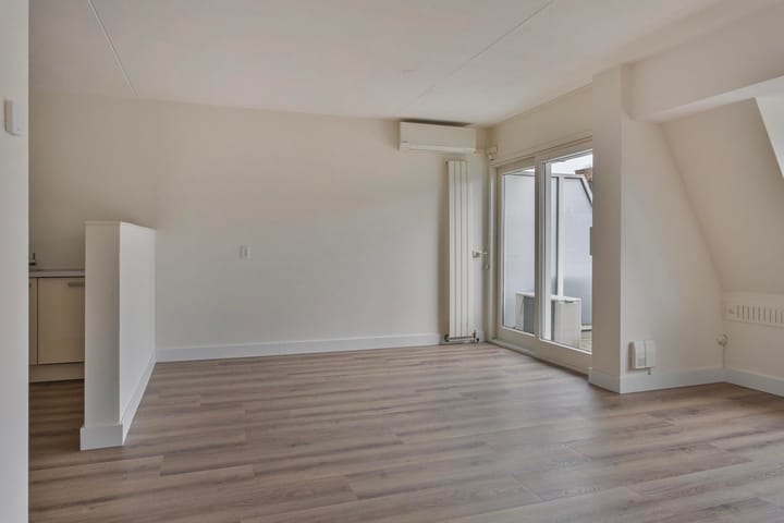 Foto 7 van P Czn Hooftlaan 99