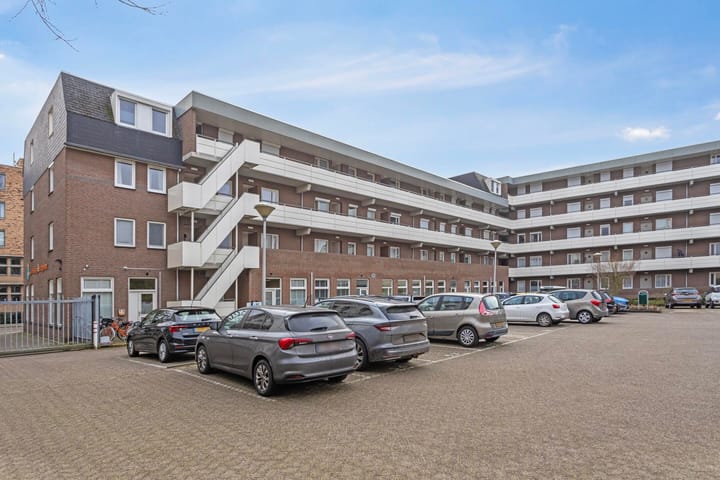 Foto 2 van P Czn Hooftlaan 99