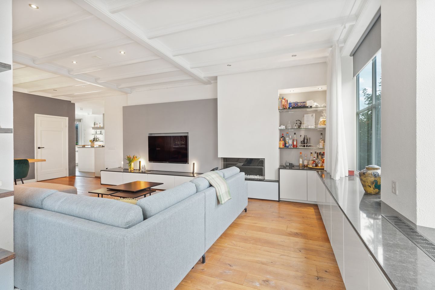 Foto 14 van Kerkplein 7