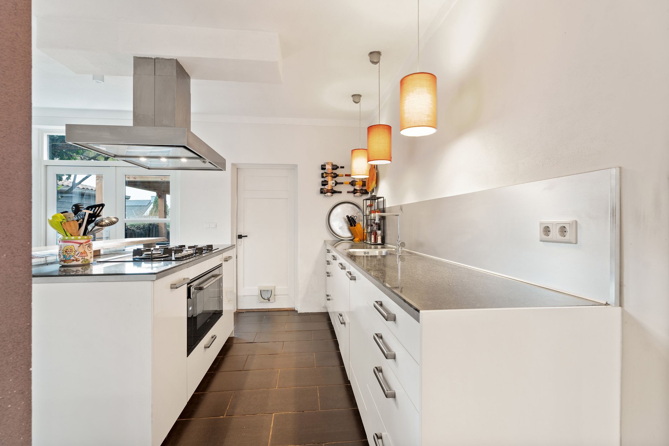 Foto 15 van Kerkplein 7