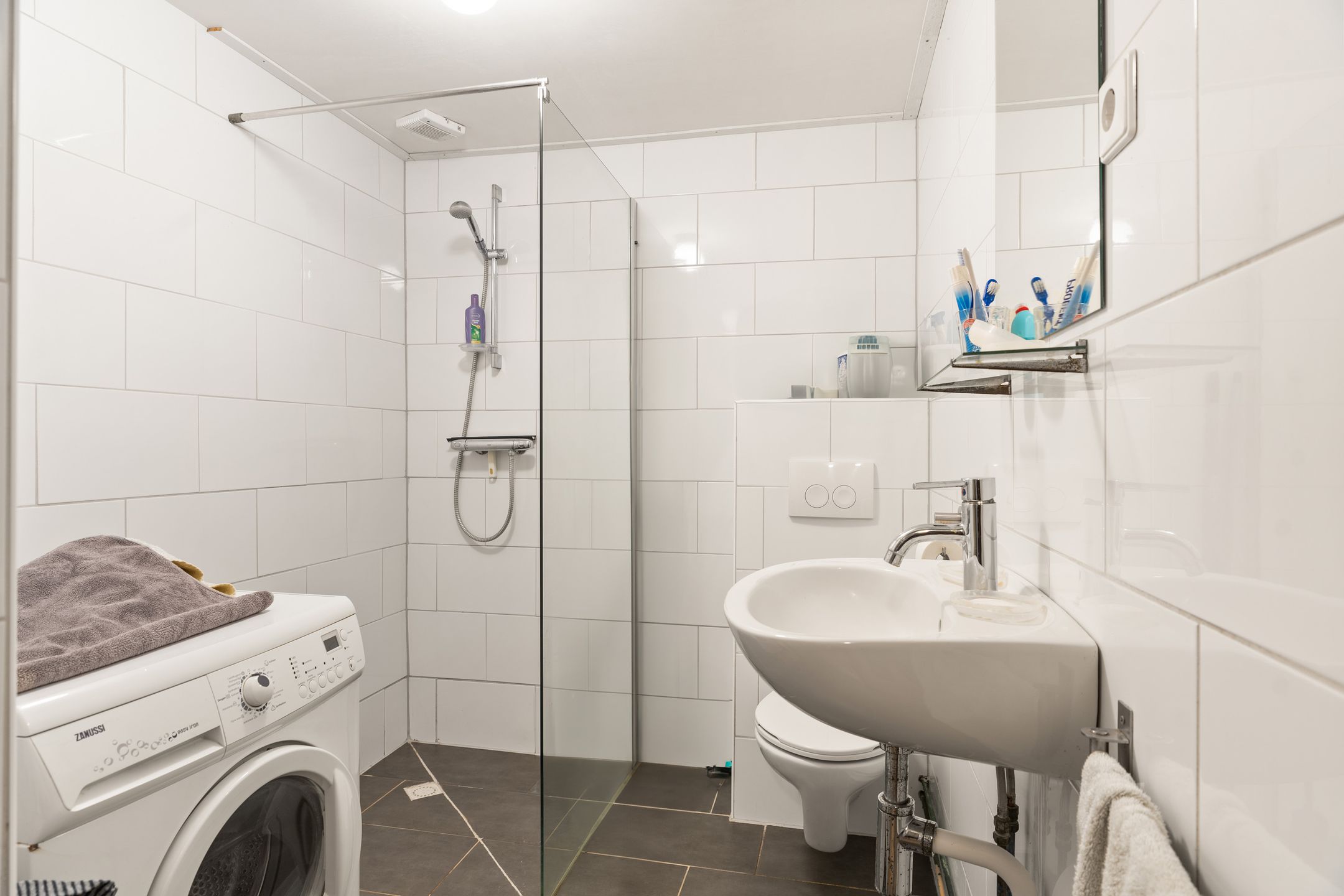 Foto 51 van Kerkplein 7