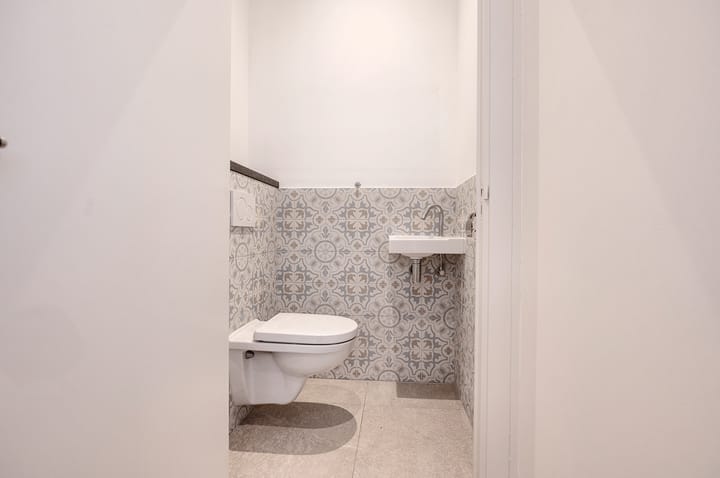 Photo 8 of Obrechtstraat 93