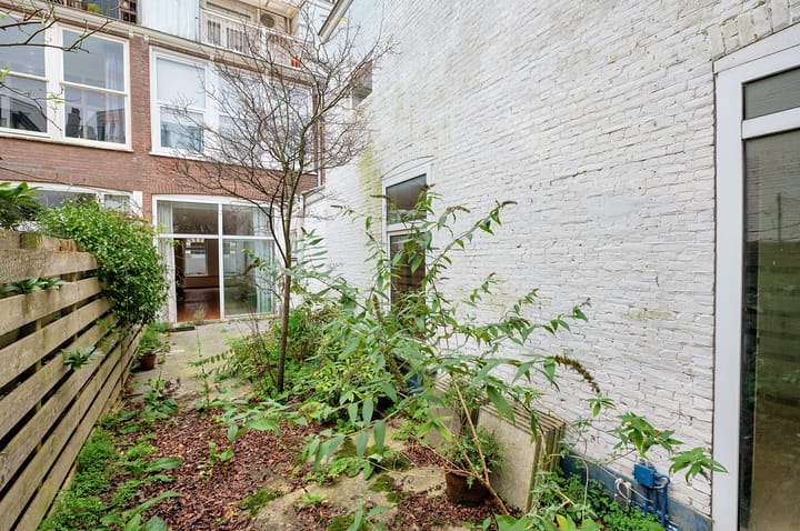 Photo 21 of Obrechtstraat 93