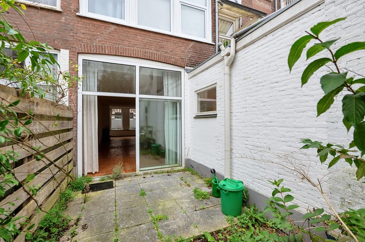 Photo 23 of Obrechtstraat 93