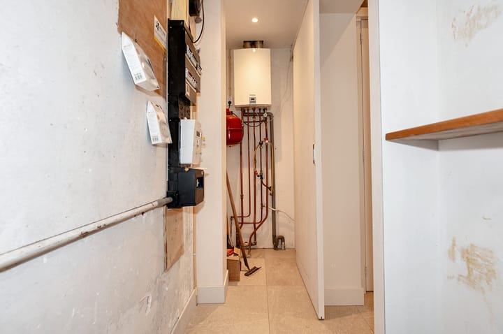 Photo 41 of Obrechtstraat 93