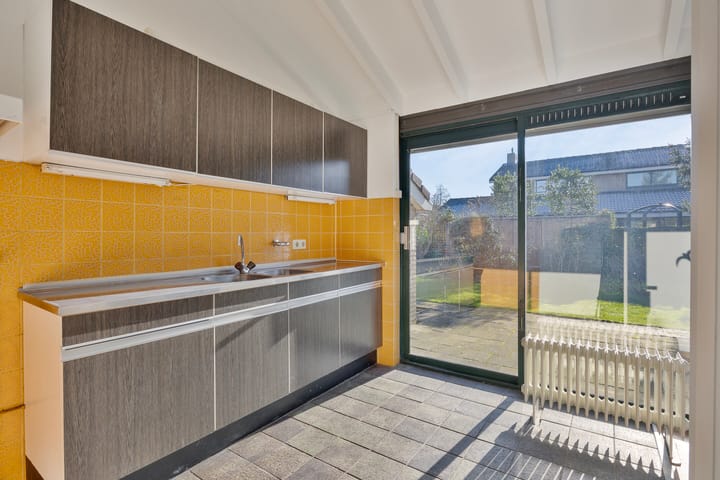 Foto 12 van Kamgras 28