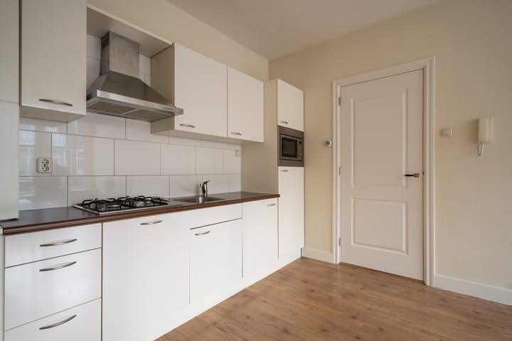 Foto 14 van Voltastraat 6