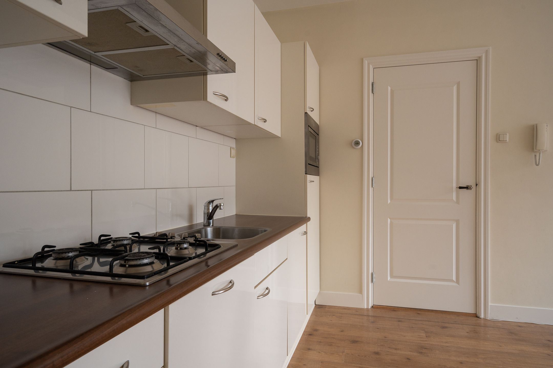 Foto 15 van Voltastraat 6