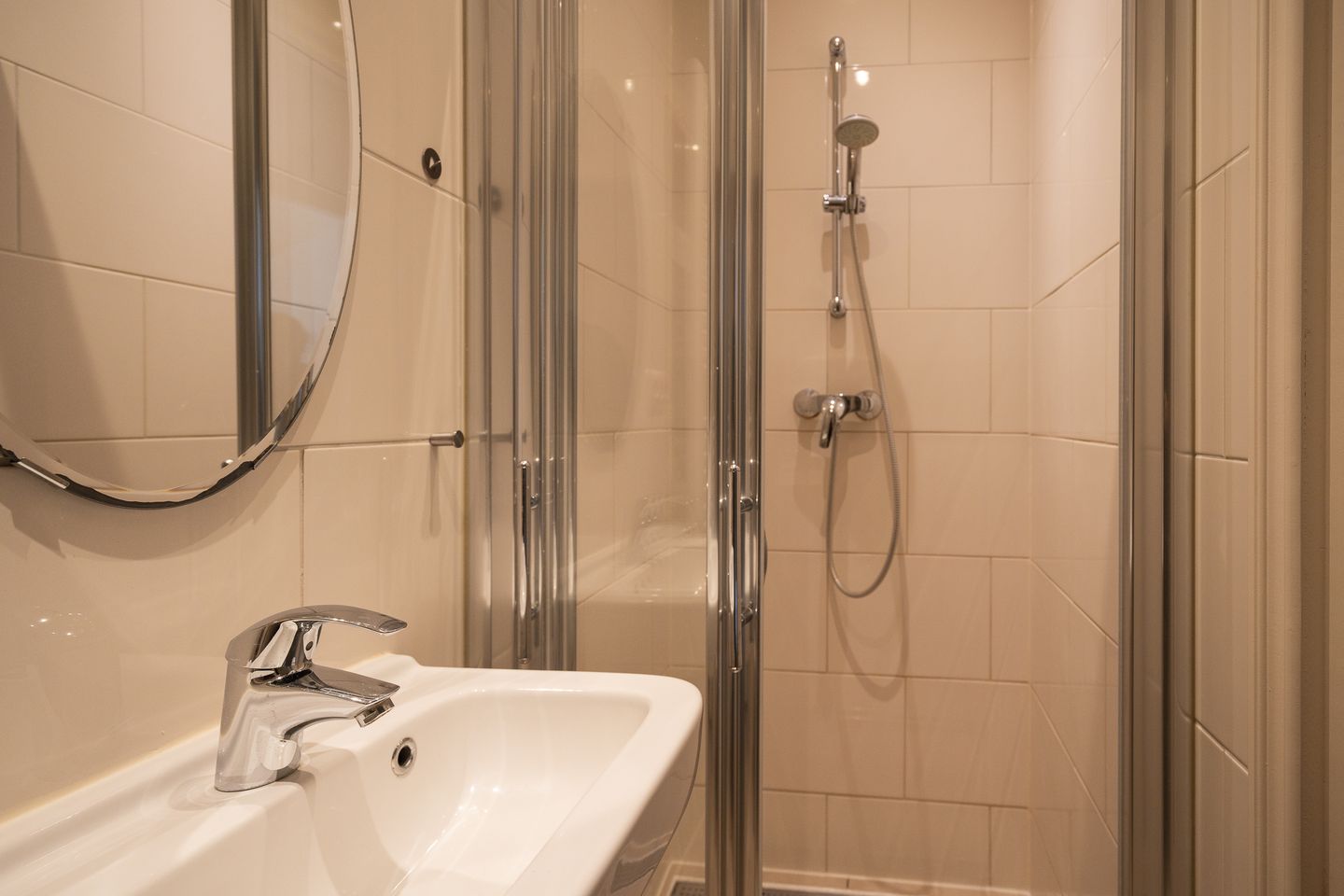 Foto 25 van Voltastraat 6