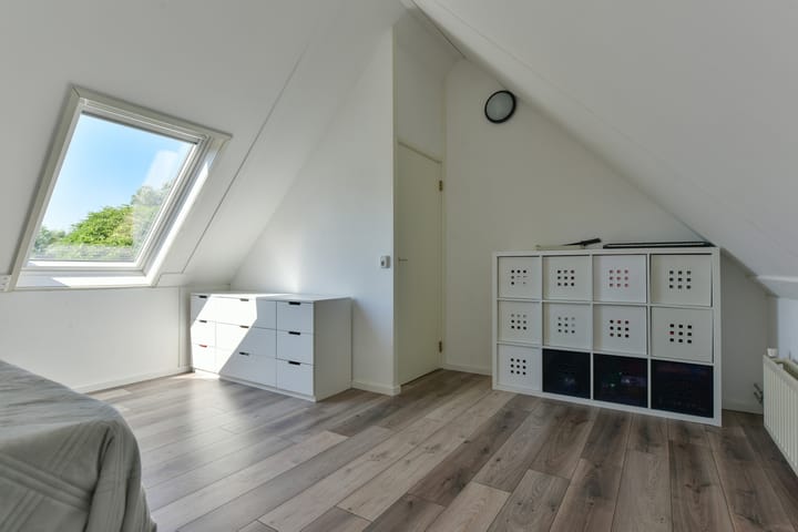 Foto 22 van Weegbree 66