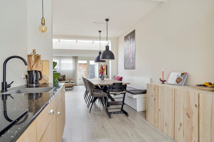 Foto 14 van Abraham Kuijperstraat 42