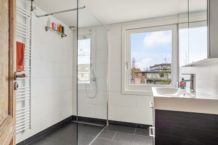 Foto 21 van Abraham Kuijperstraat 42