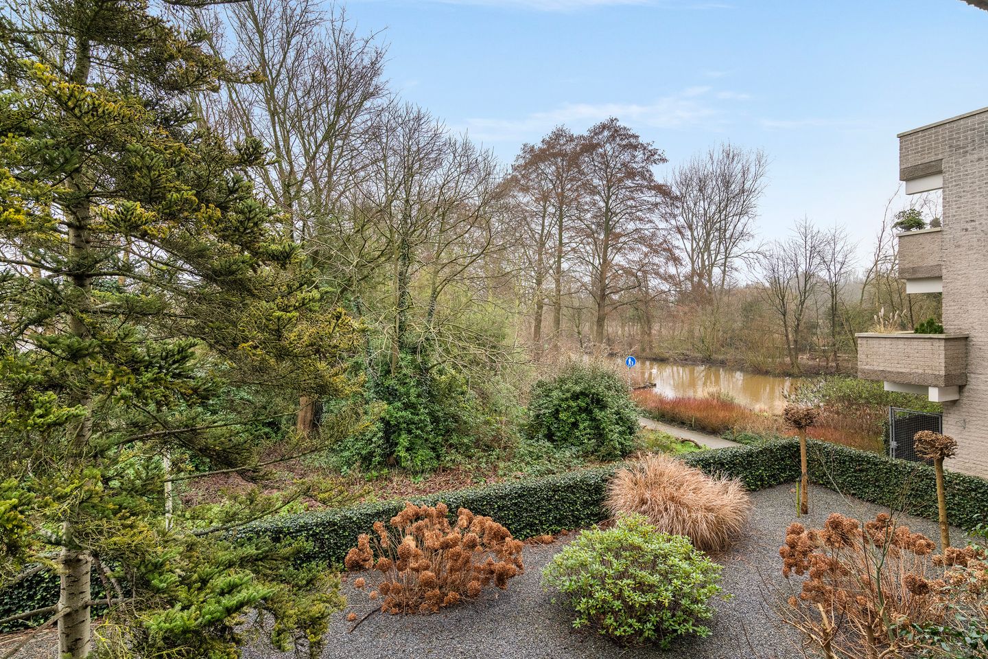 Foto 10 van Sterrekinderen erf 88