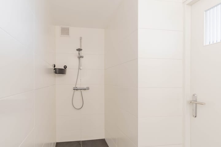 Foto 17 van Maassluisstraat 50