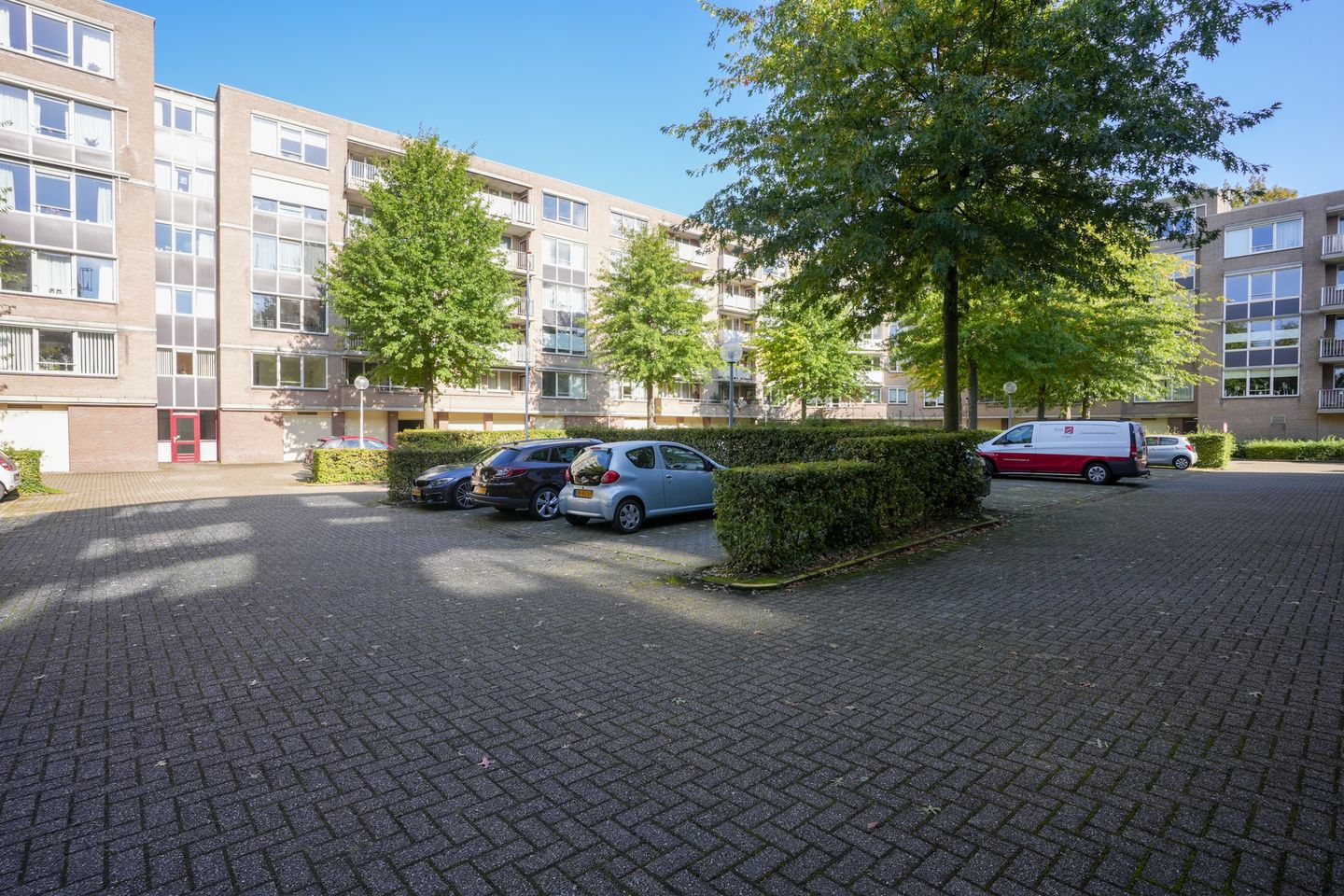 Foto 1 van Blijdestein 64