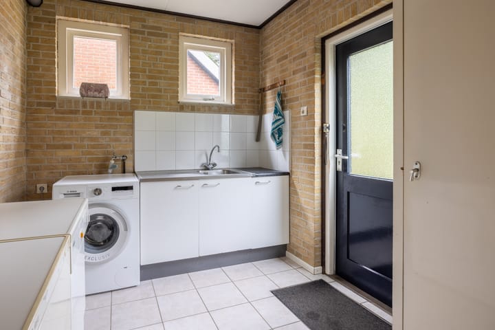 Foto 19 van Molenweg 3