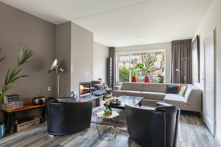 Foto 9 van Staringstraat 9