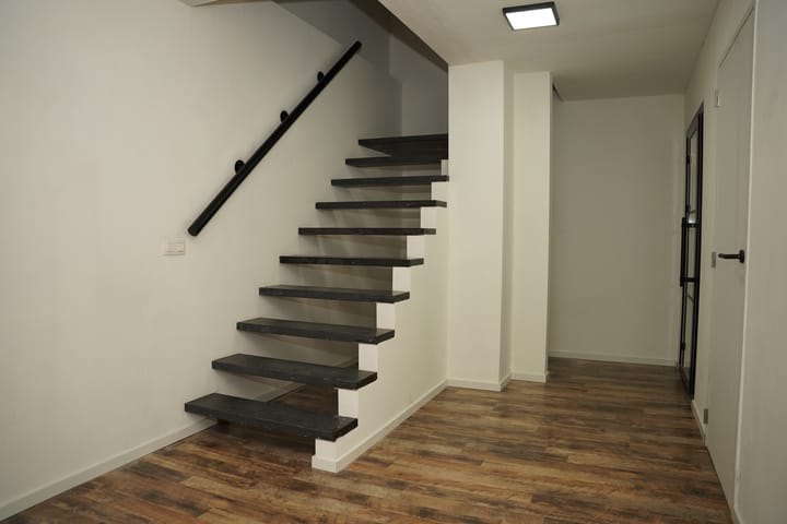 Photo 20 of Zuidzandsestraat 15