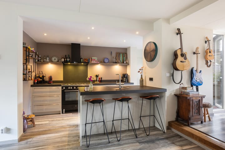 Foto 24 van Staringstraat 9