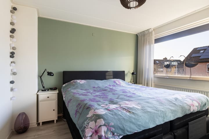 Foto 34 van Staringstraat 9