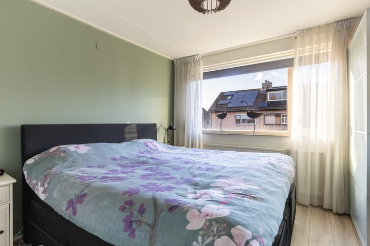 Foto 35 van Staringstraat 9