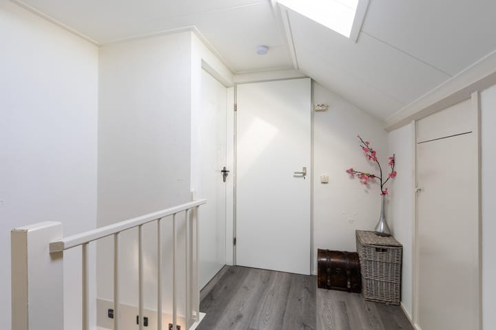 Foto 42 van Staringstraat 9