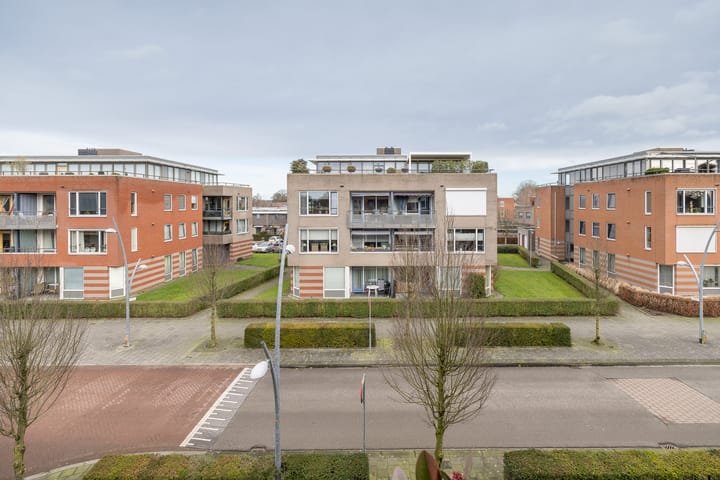 Foto 23 van Lobeliastraat 37