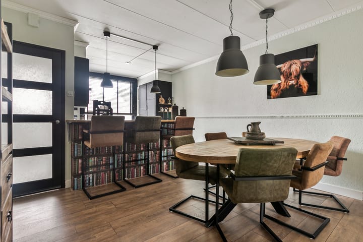 Foto 12 van Nassaustraat 84