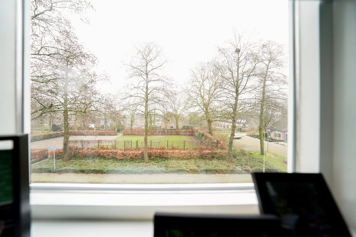 Foto 40 van Burgemeester Hoekstrastraat 2