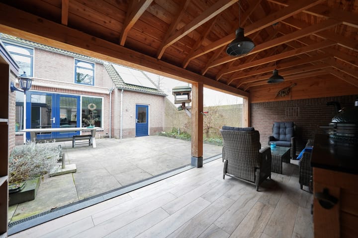 Foto 49 van Burgemeester Hoekstrastraat 2