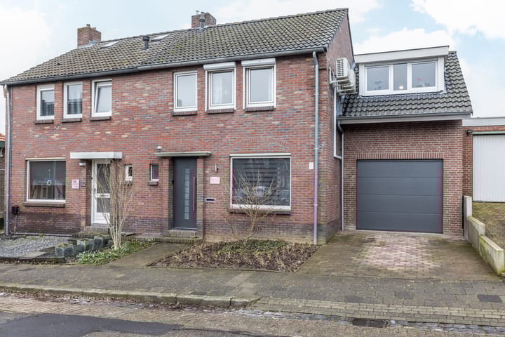 Foto 1 van Nuinhofstraat 32