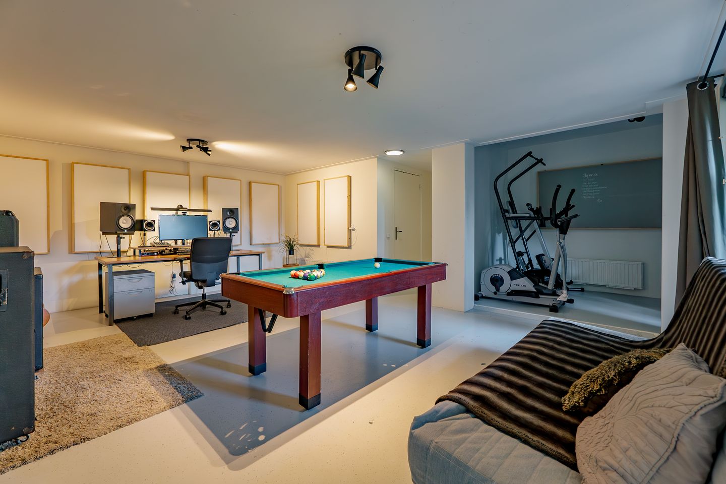 Foto 19 van Diependaalselaan 193