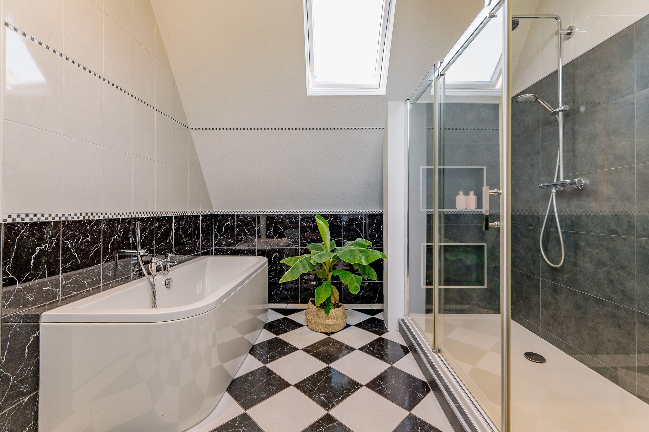 Foto 30 van Diependaalselaan 193