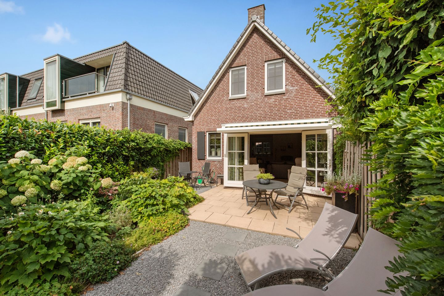 Foto 1 van Dorpsstraat 18