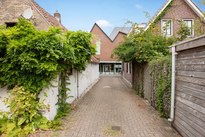 Foto 31 van Dorpsstraat 18