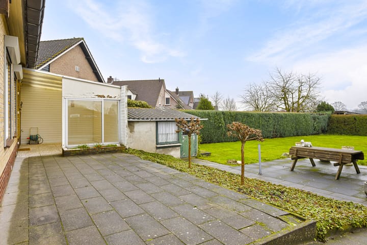 Photo 22 of Schoolstraat 20