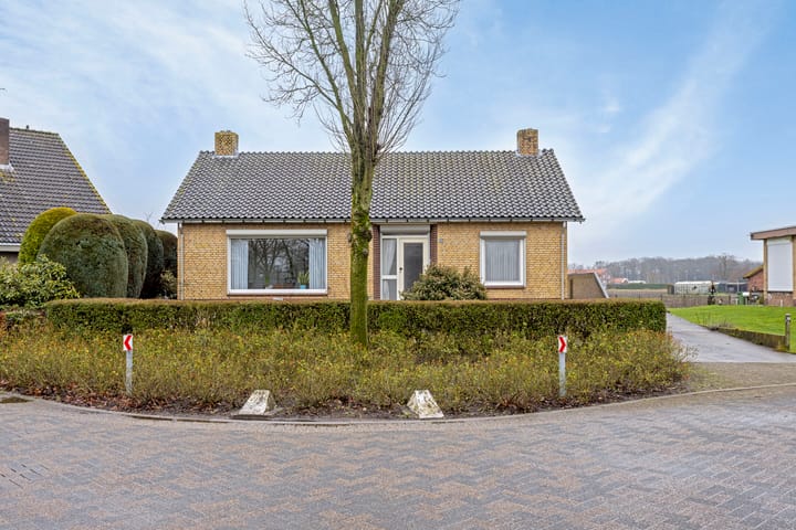 Photo 24 of Schoolstraat 20